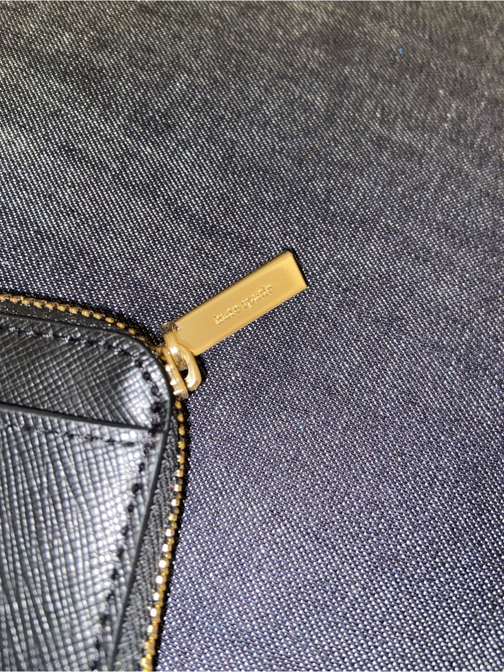 Kate Spade Card case, zip wallet! - Picture 4 of 8